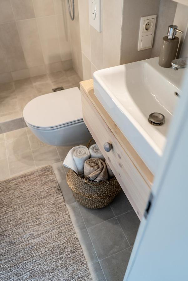 Bed and Breakfast Mai Ram Yoga House VNO Esterno foto